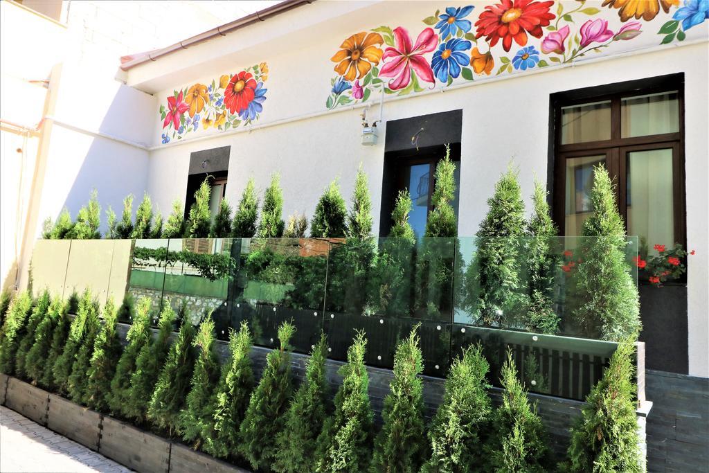 Flowers House Sibiu Exterior photo