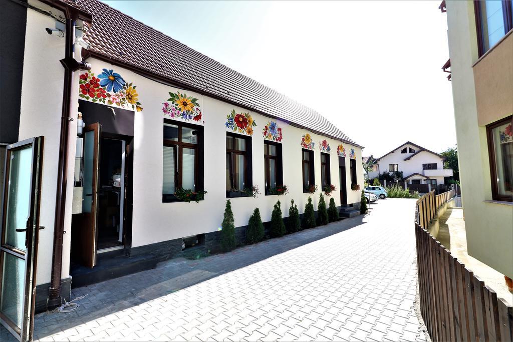 Flowers House Sibiu Exterior photo